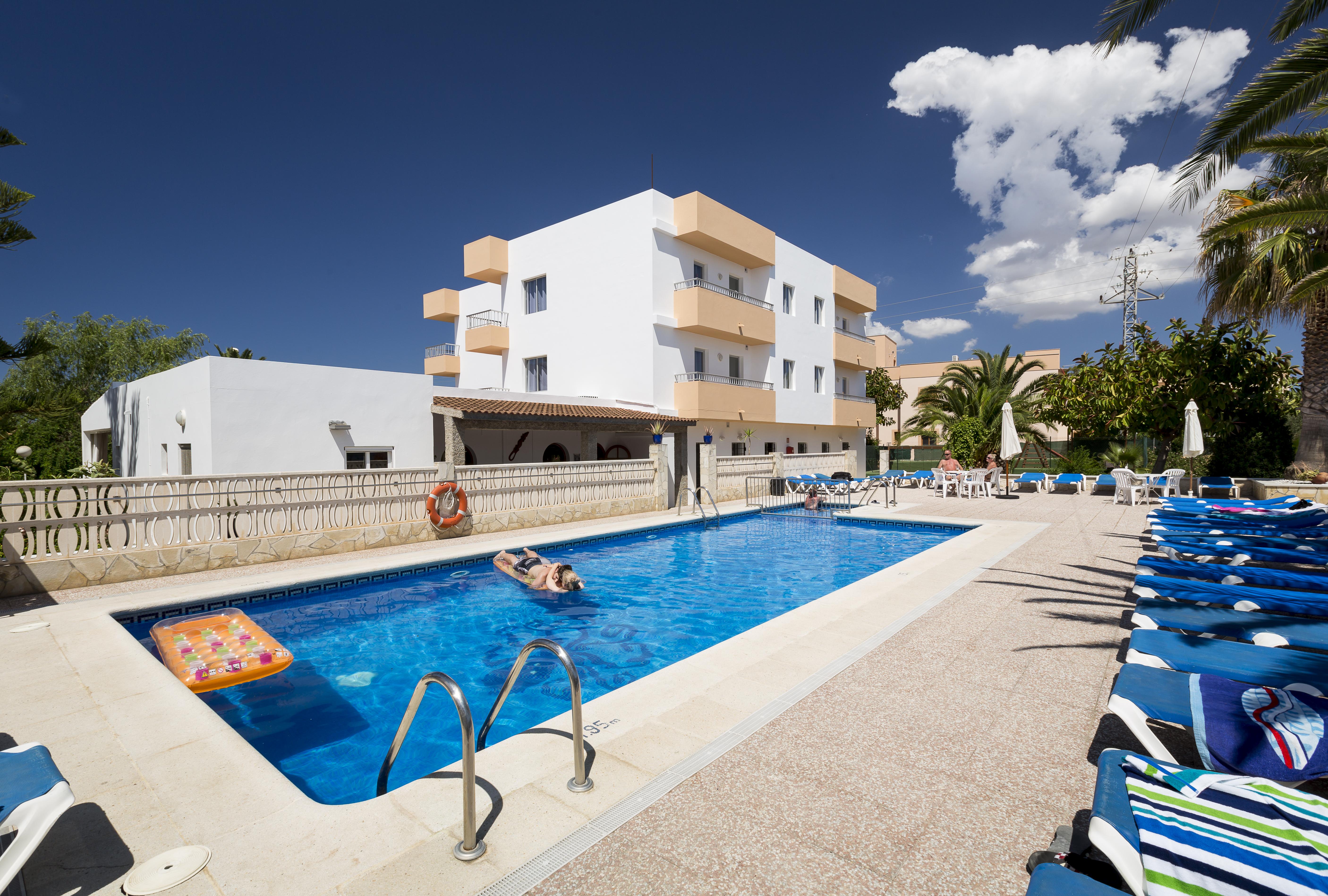 Apartamentos Zodiac San Antonio  Exterior photo